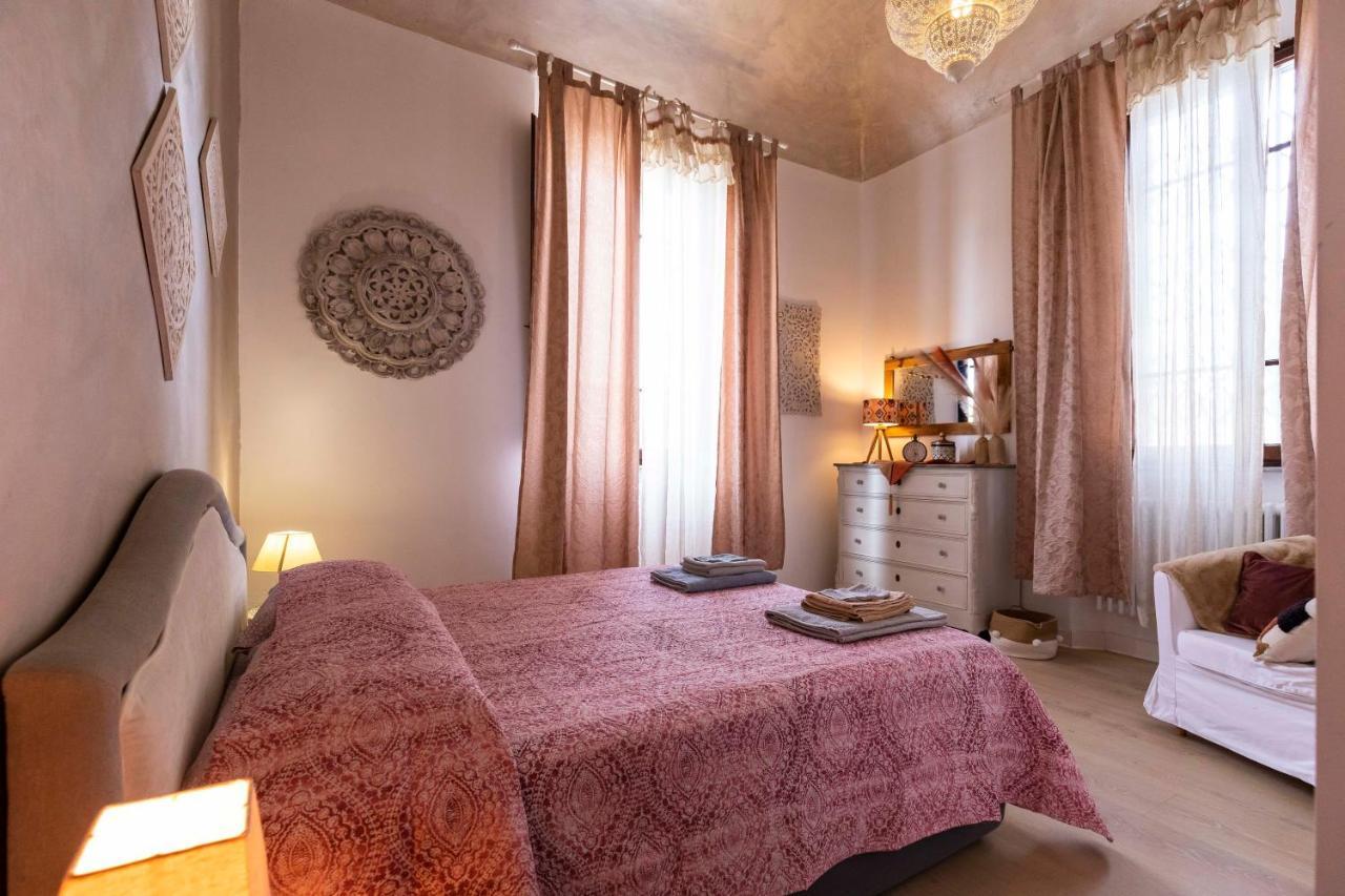 Villa Casa Indipendente Con Giardino A Marina Di Pisa Exterior foto